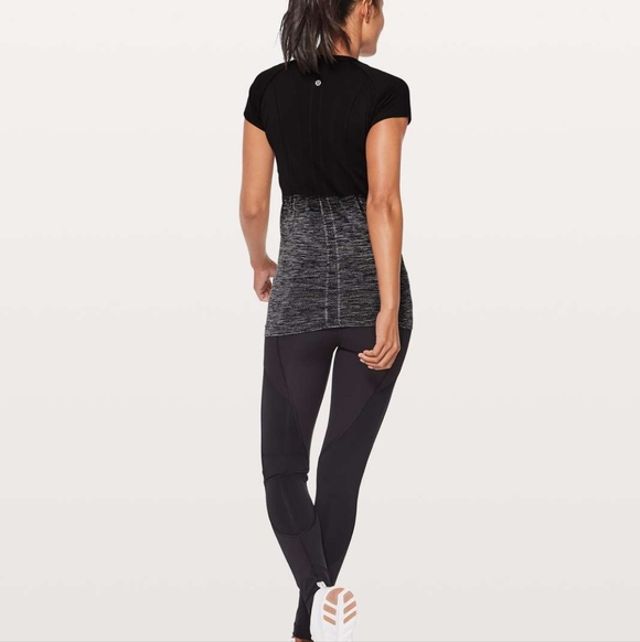 Lululemon Swiftly Tech Short Sleeve Crew Tee T-shirt Black Grey Ombre Size 6 - Picture 12 of 15